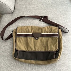 Fossil Canvas Messenger Bag
